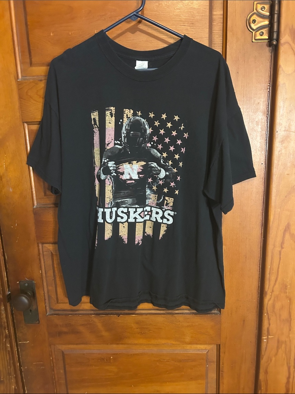 Gildan Black Huskers Graphic Tee with Faded Red and Cream Accents